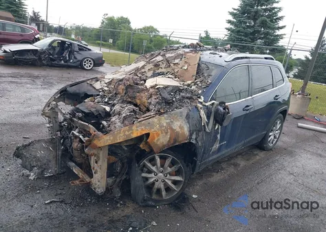 2018 Jeep Cherokee Limited 4X4 из США, поврежденный, VIN 1C4PJMDX5JD530047